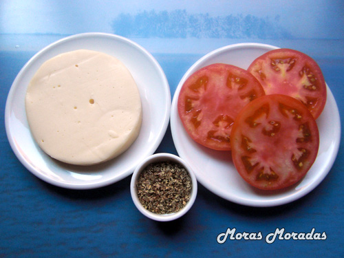 ingredientes para hacer provolone con tomate