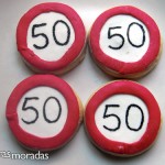 galletas con forma de señal de prohibido ir a más de 50