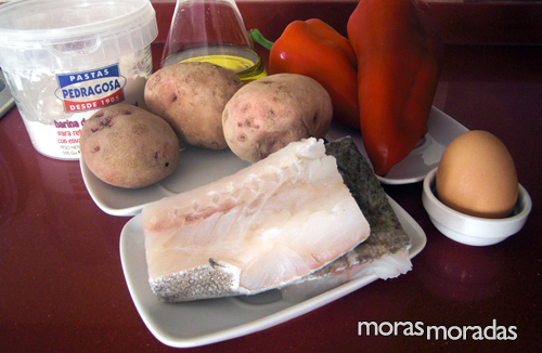 ingredientes para hacer bacalao con pimiento y patatas