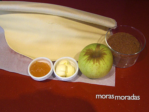 ingredientes para hacer una tarta de manzana con hojaldre